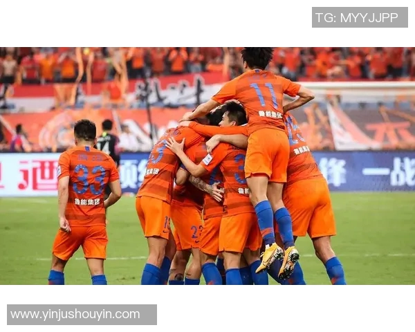 鲁能新星崛起引关注 足球天才鲁展现无可比拟的技术与潜力